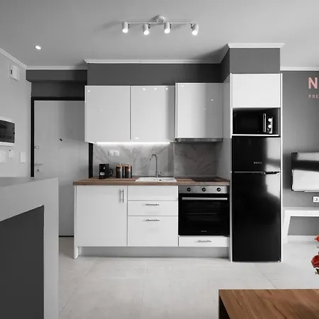 Bonsai, Nilie Hospitality Mgmt Apartment